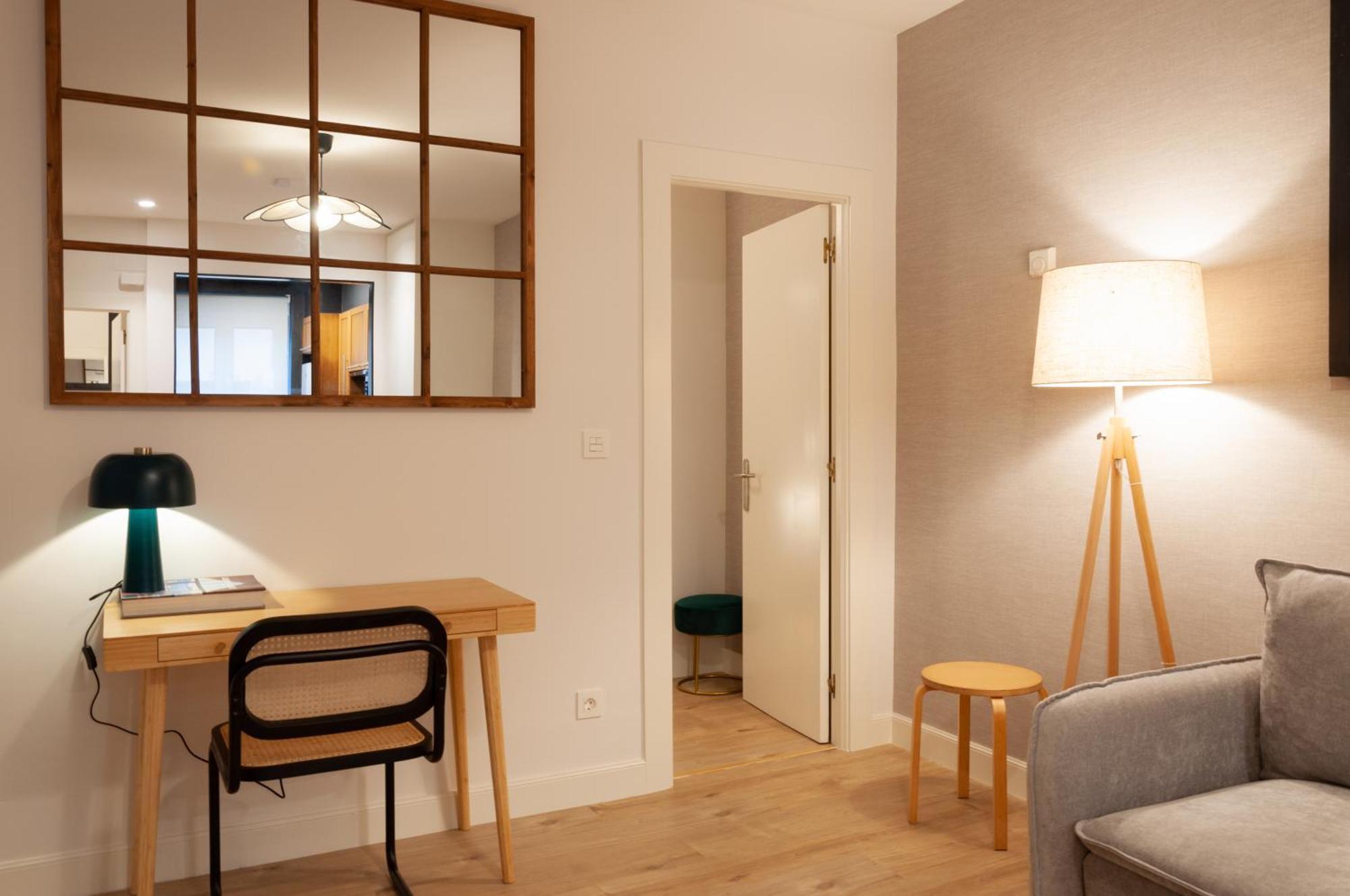 Vivienda Turistica En Bilbao La Vieja Con Wifi Y Parking Apartment Exterior photo