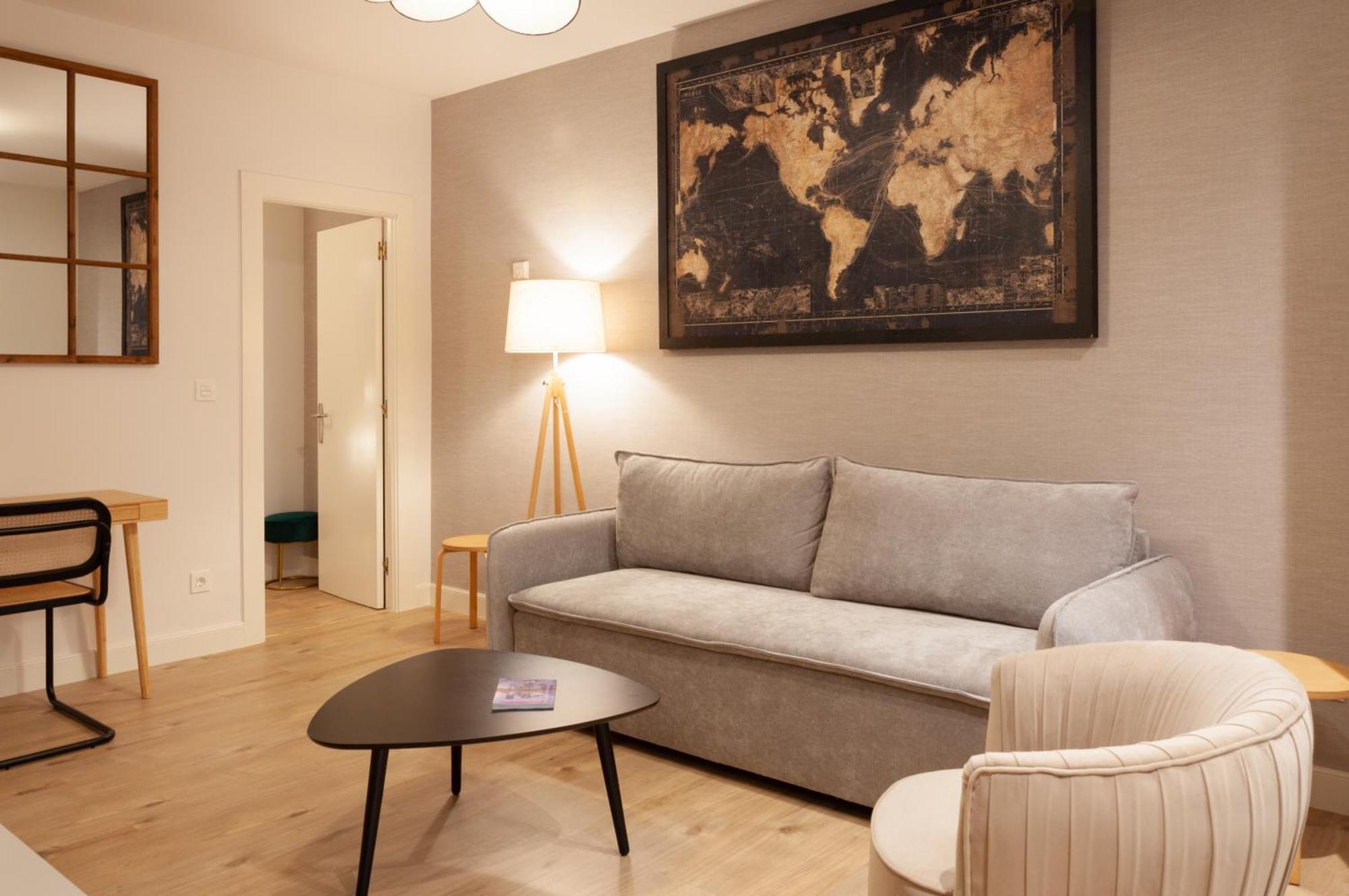 Vivienda Turistica En Bilbao La Vieja Con Wifi Y Parking Apartment Exterior photo