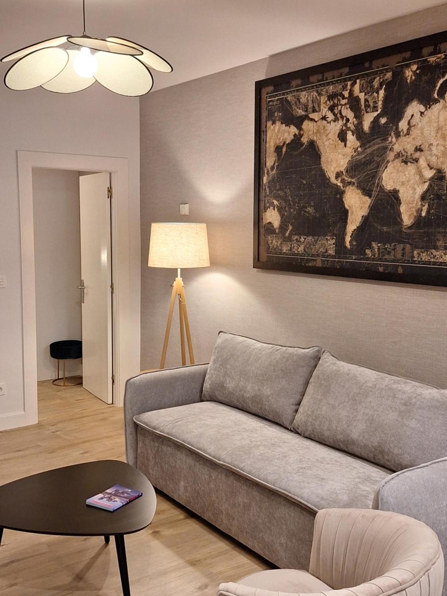 Vivienda Turistica En Bilbao La Vieja Con Wifi Y Parking Apartment Exterior photo